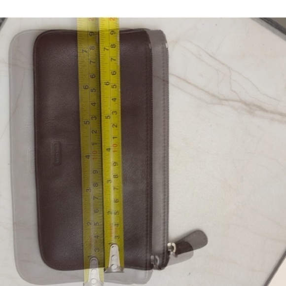 Coach vintage brown leather slim clutch bag